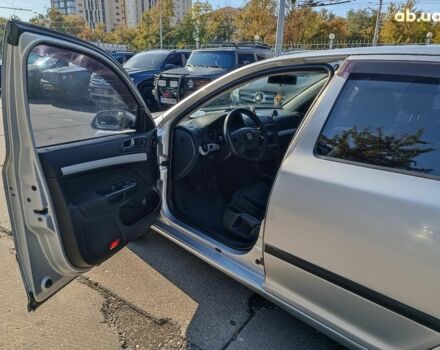 Серый Шкода Октавия, объемом двигателя 1.6 л и пробегом 298 тыс. км за 5490 $, фото 17 на Automoto.ua
