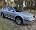 Серый Шкода Октавия, объемом двигателя 1.6 л и пробегом 215 тыс. км за 4900 $, фото 1 на Automoto.ua