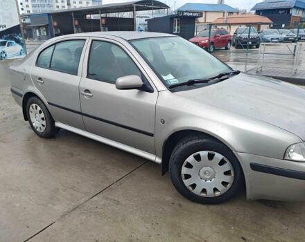 Сірий Шкода Октавія, об'ємом двигуна 1.6 л та пробігом 230 тис. км за 4300 $, фото 1 на Automoto.ua