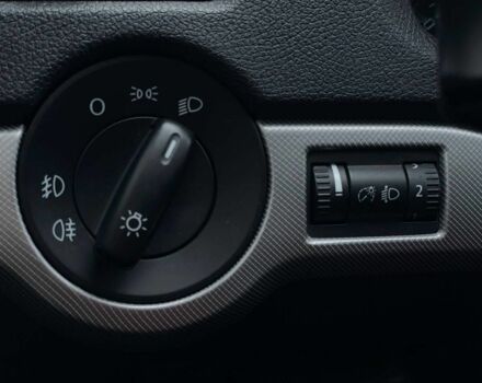 Сірий Шкода Октавія, об'ємом двигуна 1.8 л та пробігом 172 тис. км за 6999 $, фото 15 на Automoto.ua