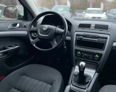 Сірий Шкода Октавія, об'ємом двигуна 1.8 л та пробігом 172 тис. км за 6999 $, фото 11 на Automoto.ua