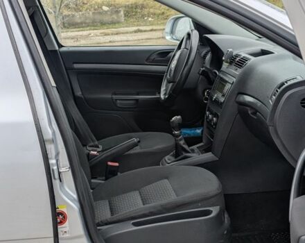 Серый Шкода Октавия, объемом двигателя 0 л и пробегом 281 тыс. км за 3734 $, фото 4 на Automoto.ua