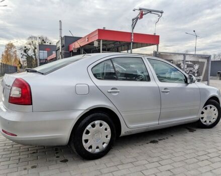 Серый Шкода Октавия, объемом двигателя 0 л и пробегом 280 тыс. км за 3939 $, фото 5 на Automoto.ua