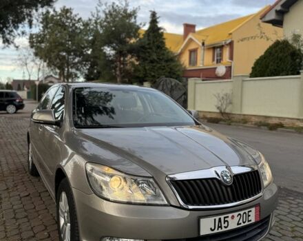 Сірий Шкода Октавія, об'ємом двигуна 1.2 л та пробігом 250 тис. км за 6650 $, фото 1 на Automoto.ua