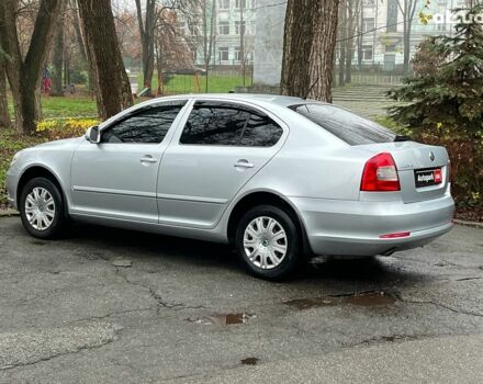 Серый Шкода Октавия, объемом двигателя 1.6 л и пробегом 226 тыс. км за 6990 $, фото 7 на Automoto.ua