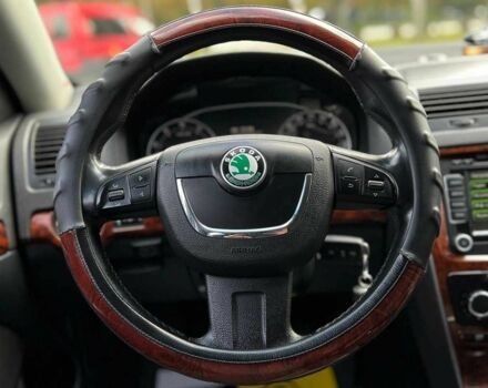 Серый Шкода Октавия, объемом двигателя 1.8 л и пробегом 155 тыс. км за 8999 $, фото 9 на Automoto.ua