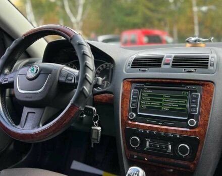 Серый Шкода Октавия, объемом двигателя 1.8 л и пробегом 155 тыс. км за 8999 $, фото 17 на Automoto.ua