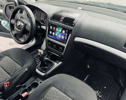 Серый Шкода Октавия, объемом двигателя 1.6 л и пробегом 265 тыс. км за 5350 $, фото 7 на Automoto.ua