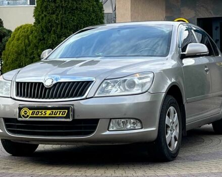 Серый Шкода Октавия, объемом двигателя 1.8 л и пробегом 155 тыс. км за 8999 $, фото 2 на Automoto.ua
