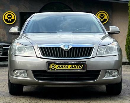 Серый Шкода Октавия, объемом двигателя 1.8 л и пробегом 155 тыс. км за 8999 $, фото 1 на Automoto.ua