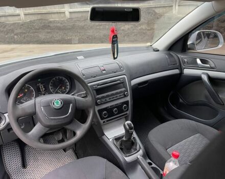 Сірий Шкода Октавія, об'ємом двигуна 1.8 л та пробігом 210 тис. км за 4500 $, фото 6 на Automoto.ua