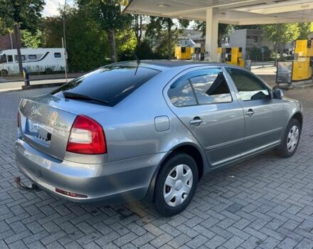 Сірий Шкода Октавія, об'ємом двигуна 1 л та пробігом 240 тис. км за 7598 $, фото 17 на Automoto.ua