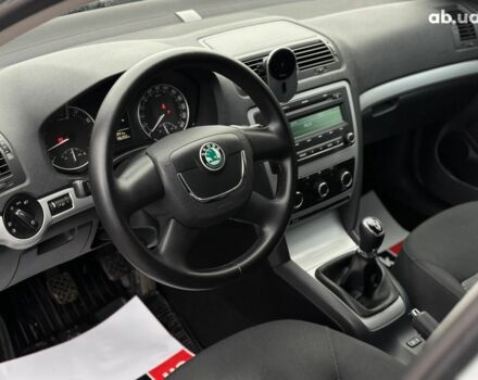 Сірий Шкода Октавія, об'ємом двигуна 1.4 л та пробігом 196 тис. км за 7440 $, фото 32 на Automoto.ua