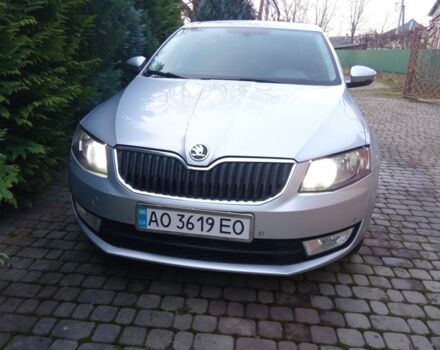 Серый Шкода Октавия, объемом двигателя 2 л и пробегом 300 тыс. км за 11700 $, фото 4 на Automoto.ua