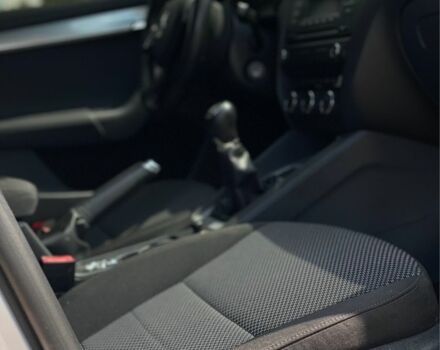 Серый Шкода Октавия, объемом двигателя 1.4 л и пробегом 255 тыс. км за 8200 $, фото 12 на Automoto.ua