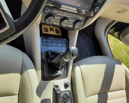 Серый Шкода Октавия, объемом двигателя 1.6 л и пробегом 135 тыс. км за 13500 $, фото 9 на Automoto.ua