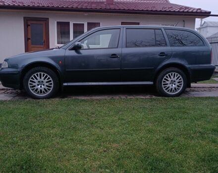 Серый Шкода Октавия, объемом двигателя 1.6 л и пробегом 517 тыс. км за 3000 $, фото 1 на Automoto.ua