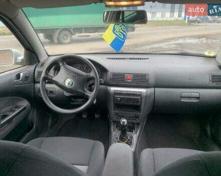 Серый Шкода Октавия, объемом двигателя 1.9 л и пробегом 200 тыс. км за 2150 $, фото 4 на Automoto.ua