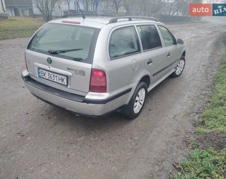 Серый Шкода Октавия, объемом двигателя 1.9 л и пробегом 420 тыс. км за 2550 $, фото 4 на Automoto.ua