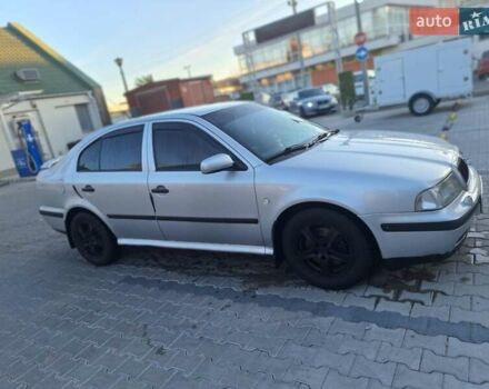 Сірий Шкода Октавія, об'ємом двигуна 1.8 л та пробігом 245 тис. км за 4000 $, фото 2 на Automoto.ua