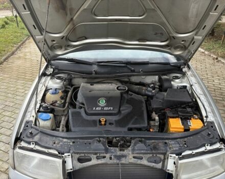 Сірий Шкода Октавія, об'ємом двигуна 1.6 л та пробігом 195 тис. км за 3750 $, фото 5 на Automoto.ua