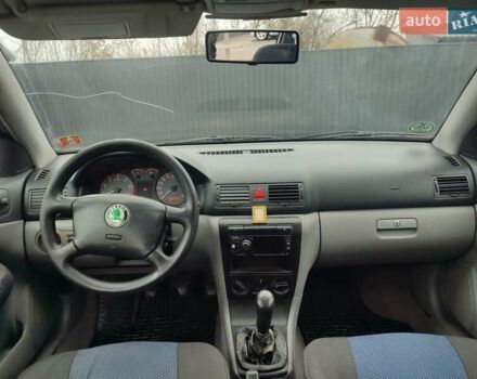 Сірий Шкода Октавія, об'ємом двигуна 1.6 л та пробігом 230 тис. км за 2750 $, фото 6 на Automoto.ua