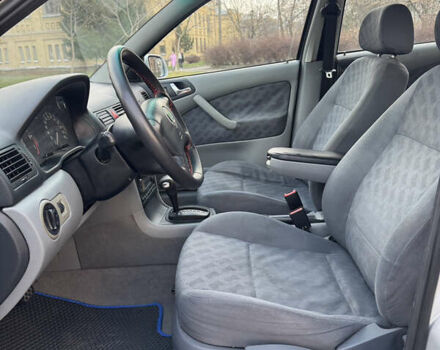 Серый Шкода Октавия, объемом двигателя 1.78 л и пробегом 250 тыс. км за 3699 $, фото 9 на Automoto.ua