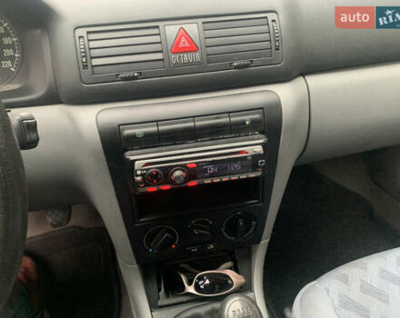 Серый Шкода Октавия, объемом двигателя 1.9 л и пробегом 250 тыс. км за 4650 $, фото 9 на Automoto.ua