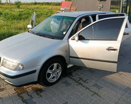 Серый Шкода Октавия, объемом двигателя 1.6 л и пробегом 270 тыс. км за 3700 $, фото 2 на Automoto.ua