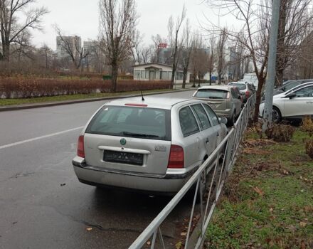 Сірий Шкода Октавія, об'ємом двигуна 1.6 л та пробігом 420 тис. км за 355 $, фото 3 на Automoto.ua