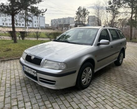 Сірий Шкода Октавія, об'ємом двигуна 1.6 л та пробігом 195 тис. км за 3750 $, фото 1 на Automoto.ua