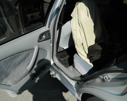 Серый Шкода Октавия, объемом двигателя 1.6 л и пробегом 260 тыс. км за 4200 $, фото 5 на Automoto.ua