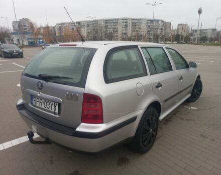 Сірий Шкода Октавія, об'ємом двигуна 1.9 л та пробігом 400 тис. км за 2400 $, фото 4 на Automoto.ua