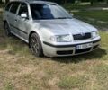 Сірий Шкода Октавія, об'ємом двигуна 1.8 л та пробігом 300 тис. км за 4499 $, фото 1 на Automoto.ua