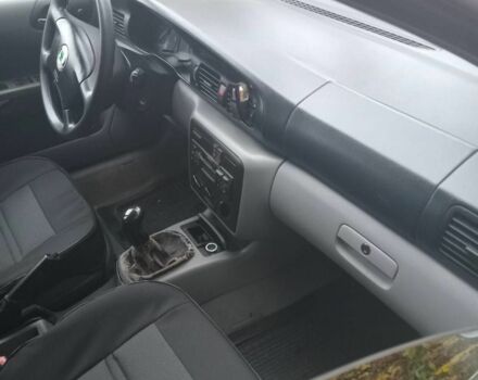 Серый Шкода Октавия, объемом двигателя 1.9 л и пробегом 400 тыс. км за 2600 $, фото 3 на Automoto.ua