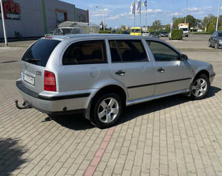 Серый Шкода Октавия, объемом двигателя 1.6 л и пробегом 360 тыс. км за 2950 $, фото 5 на Automoto.ua
