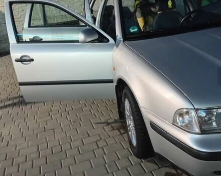 Сірий Шкода Октавія, об'ємом двигуна 1.6 л та пробігом 211 тис. км за 5400 $, фото 2 на Automoto.ua