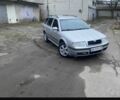 Серый Шкода Октавия, объемом двигателя 2 л и пробегом 250 тыс. км за 1850 $, фото 1 на Automoto.ua