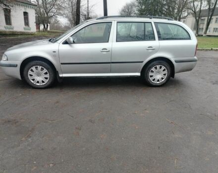 Сірий Шкода Октавія, об'ємом двигуна 1.6 л та пробігом 300 тис. км за 4500 $, фото 2 на Automoto.ua