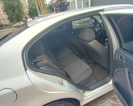 Серый Шкода Октавия, объемом двигателя 1.8 л и пробегом 258 тыс. км за 4300 $, фото 6 на Automoto.ua