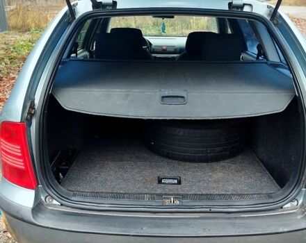 Сірий Шкода Октавія, об'ємом двигуна 1.6 л та пробігом 356 тис. км за 4500 $, фото 5 на Automoto.ua