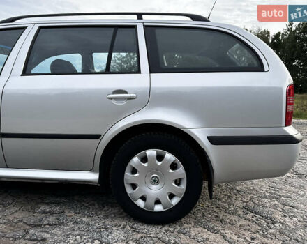 Серый Шкода Октавия, объемом двигателя 1.6 л и пробегом 206 тыс. км за 5500 $, фото 5 на Automoto.ua