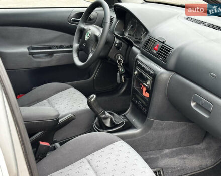 Серый Шкода Октавия, объемом двигателя 1.6 л и пробегом 206 тыс. км за 5500 $, фото 22 на Automoto.ua