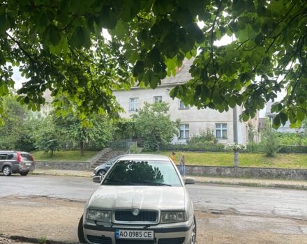 Серый Шкода Октавия, объемом двигателя 1.9 л и пробегом 420 тыс. км за 3600 $, фото 2 на Automoto.ua