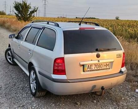 Сірий Шкода Октавія, об'ємом двигуна 1.78 л та пробігом 365 тис. км за 5200 $, фото 1 на Automoto.ua