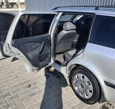 Серый Шкода Октавия, объемом двигателя 1.8 л и пробегом 260 тыс. км за 4500 $, фото 4 на Automoto.ua