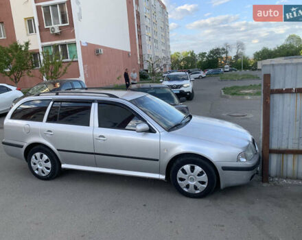 Сірий Шкода Октавія, об'ємом двигуна 1.6 л та пробігом 285 тис. км за 3700 $, фото 1 на Automoto.ua