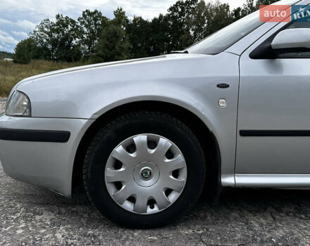 Серый Шкода Октавия, объемом двигателя 1.6 л и пробегом 206 тыс. км за 5500 $, фото 4 на Automoto.ua