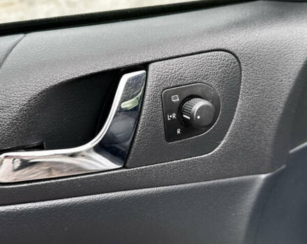 Серый Шкода Октавия, объемом двигателя 1.6 л и пробегом 206 тыс. км за 5500 $, фото 18 на Automoto.ua