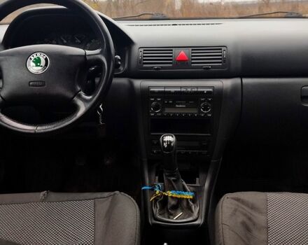 Сірий Шкода Октавія, об'ємом двигуна 1.6 л та пробігом 356 тис. км за 4500 $, фото 3 на Automoto.ua